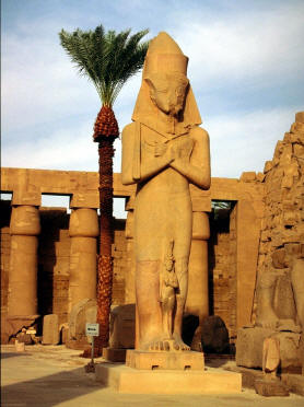 luxor[1]